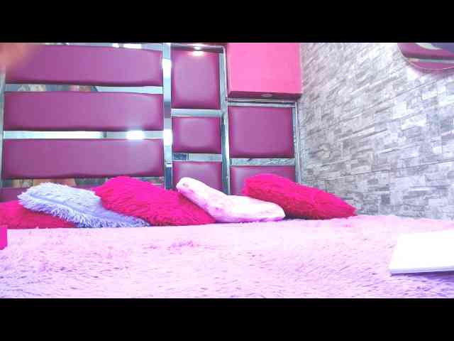 maddisweetie Live Webcam on BongaCams