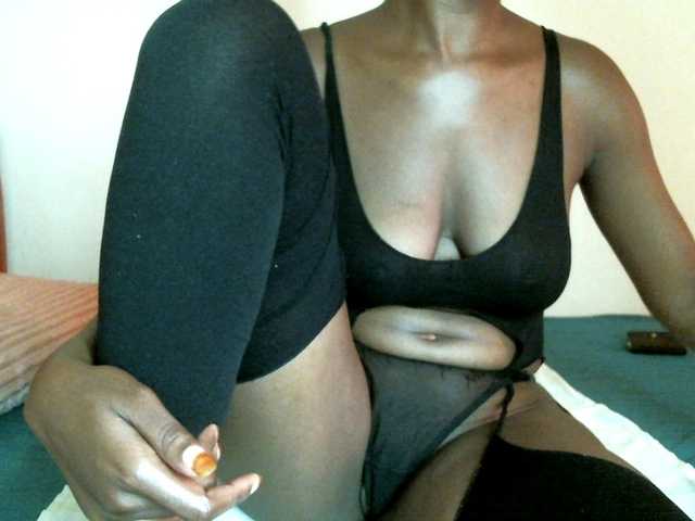 BlushAndMoan's BongaCams show and profile