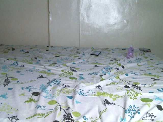 BlushAndMoan's BongaCams show and profile