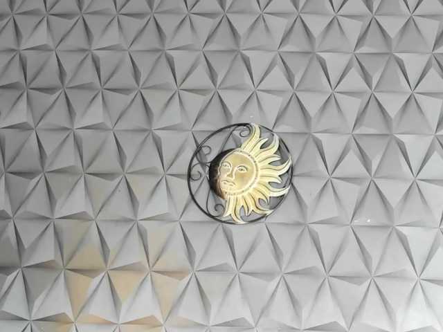 hennyKitty's BongaCams show and profile