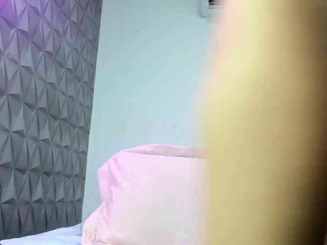 porn chat room HennyKitty