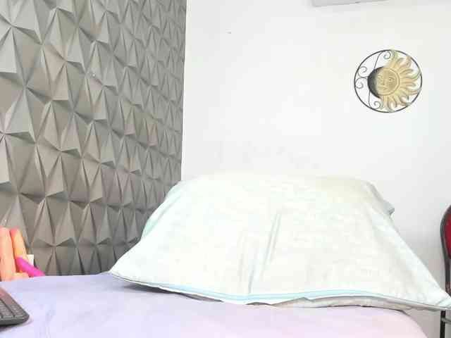 hennyKitty hennyKitty