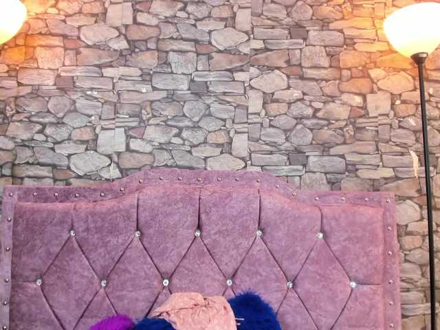 lemonade-pink – webcam model profile photo