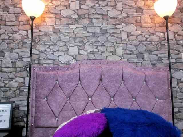 lemonade-pink webcam