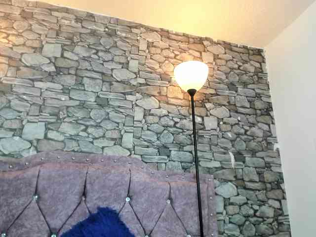 lemonade-pink webcam