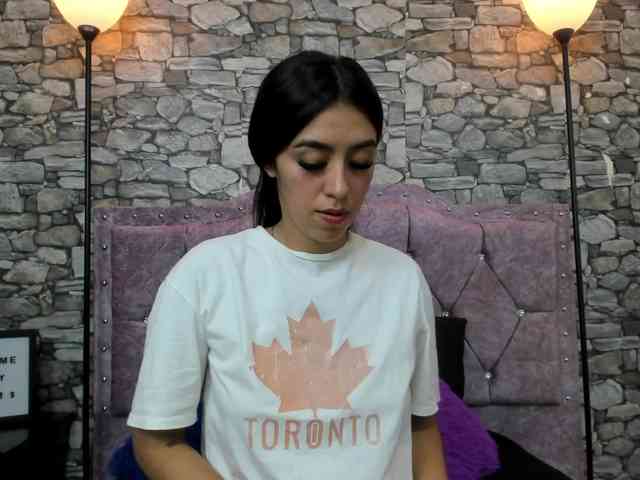 lemonade-pink webcam