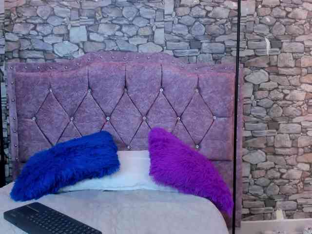 lemonade-pink webcam