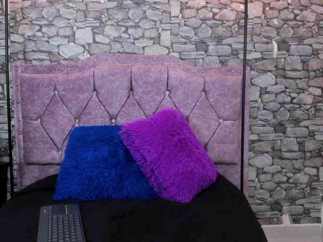 lemonade-pink webcam