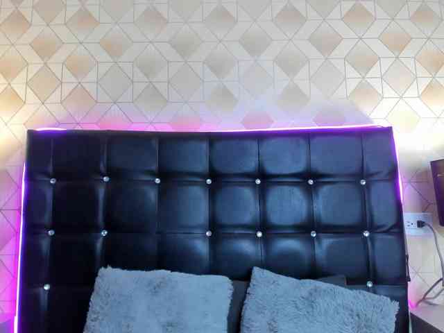 Alexxa-Carter Alexxa-Carter