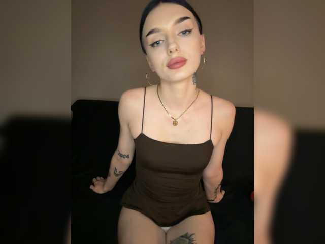 Mery021's BongaCams show and profile