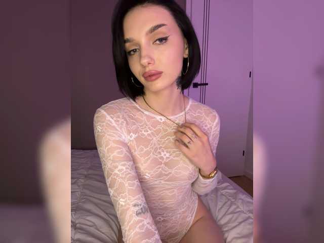 Mery021's BongaCams show and profile