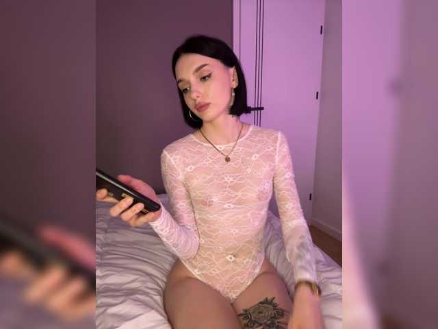 Mery021's BongaCams show and profile