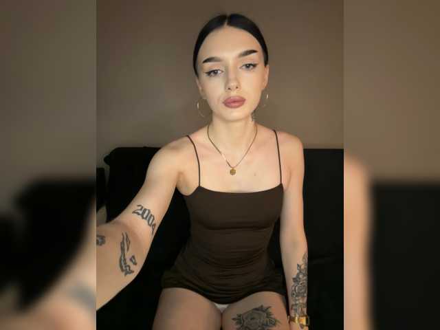 Mery021's BongaCams show and profile