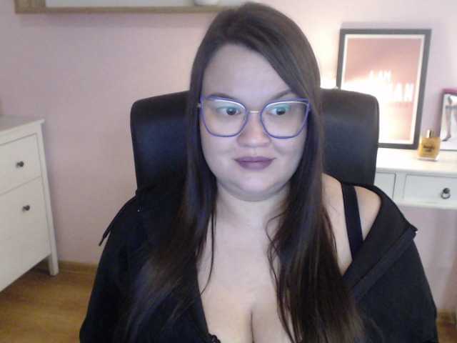 HollyDanceSoul from BongaCams