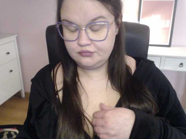 HollyDanceSoul — Hello guys ! Lets have some fun :) #femdom #tease #joi #roleplay #fantasy #c2c #cbt #domina #CFNM #natural #new #fetish #rating