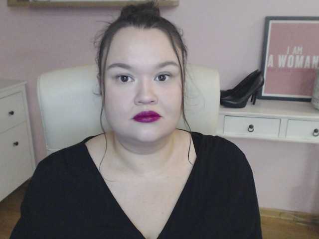 HollyDanceSoul webcam bongacams model stream image