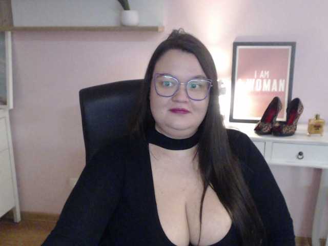 HollyDanceSoul from BongaCams is Freechat