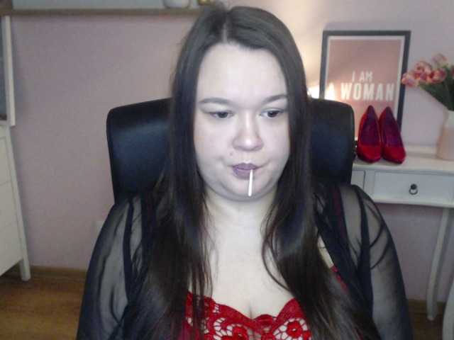 HollyDanceSoul live room