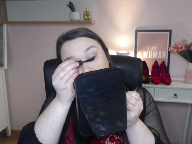 HollyDanceSoul live room