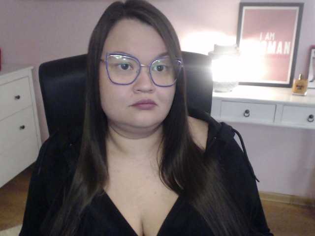 HollyDanceSoul from BongaCams is Freechat