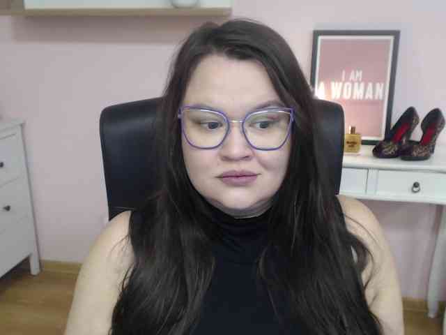 HollyDanceSoul Live Webcam on BongaCams