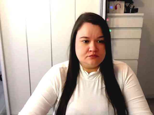 HollyDanceSoul webcam