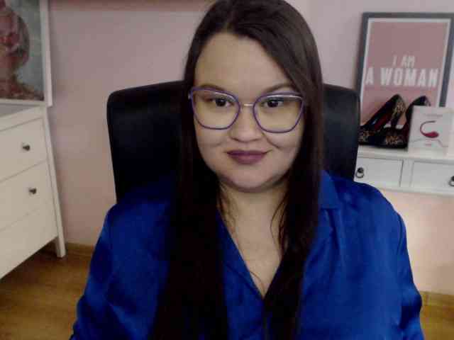 HollyDanceSoul Live Webcam on BongaCams