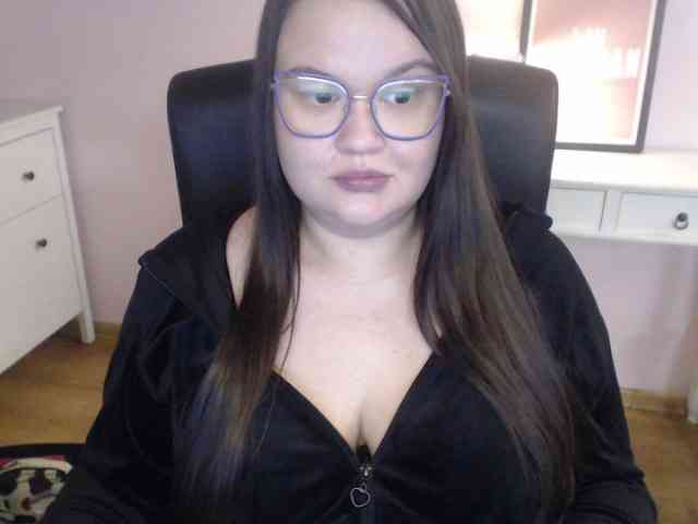 HollyDanceSoul webcam