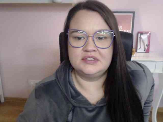 HollyDanceSoul webcam