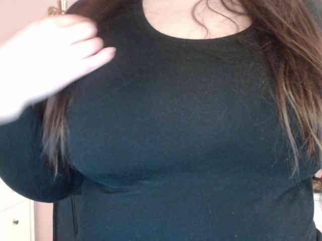 HollyDanceSoul webcam