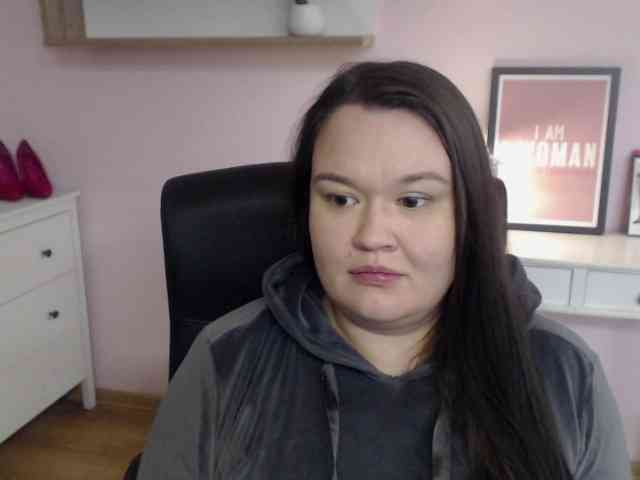 HollyDanceSoul webcam