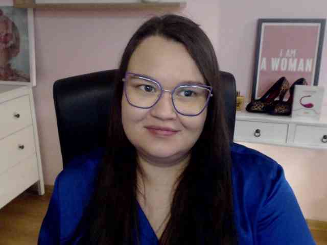 HollyDanceSoul Live Webcam on BongaCams