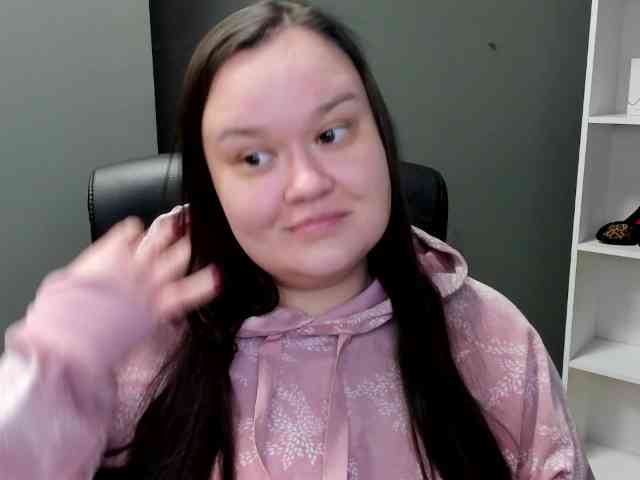 HollyDanceSoul webcam