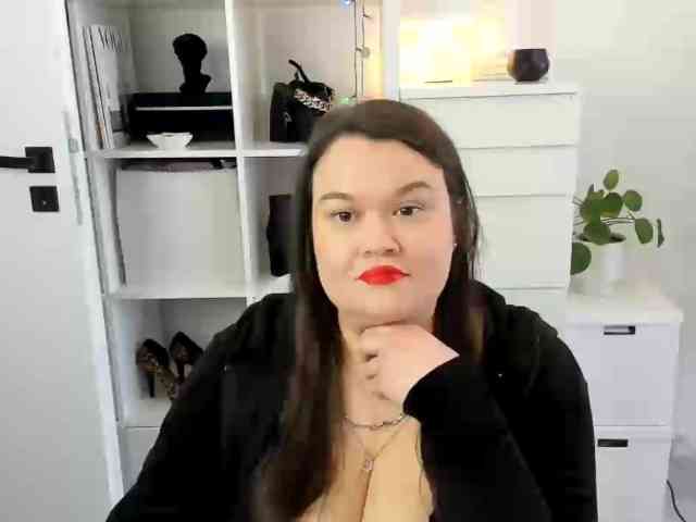 HollyDanceSoul webcam