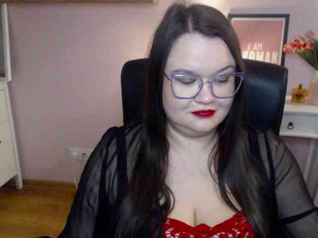 HollyDanceSoul webcam