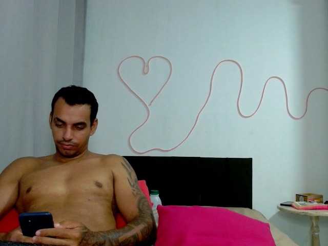 TAMIRESLEAL's BongaCams show and profile