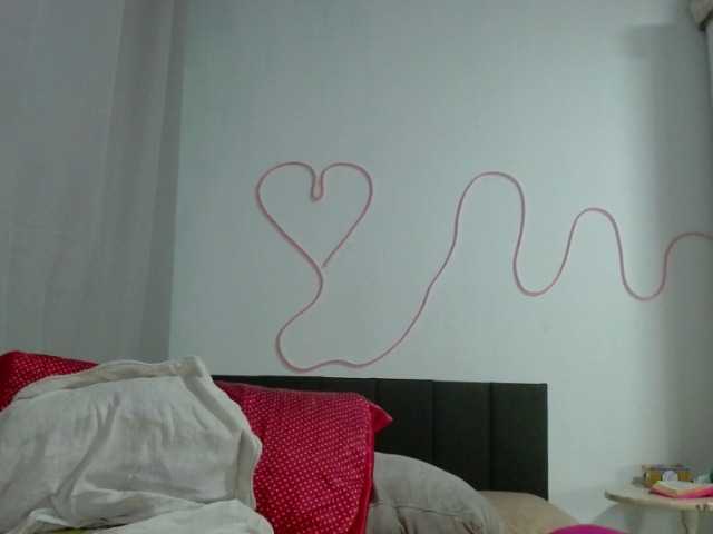 TAMIRESLEAL — cum in face 