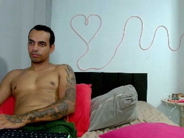 TAMIRESLEAL's BongaCams show and profile