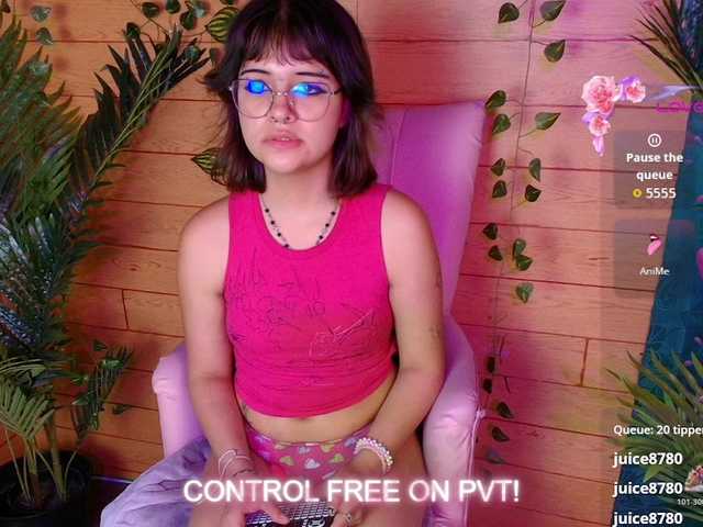 Ivy-Storm1's BongaCams show and profile