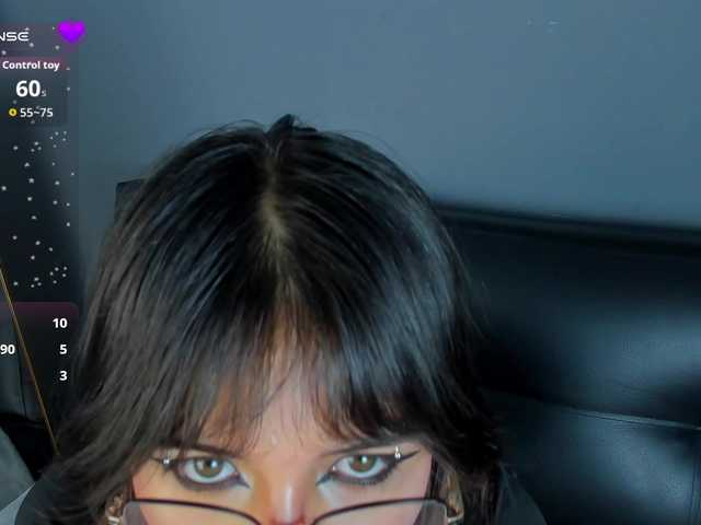 Ivy-Storm1's BongaCams show and profile