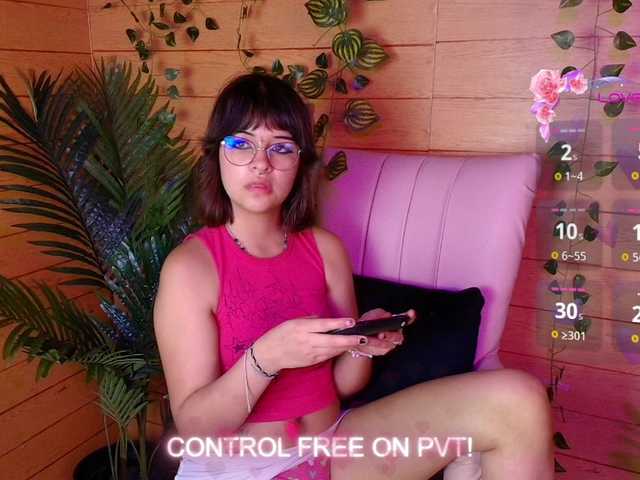 Ivy-Storm1's BongaCams show and profile