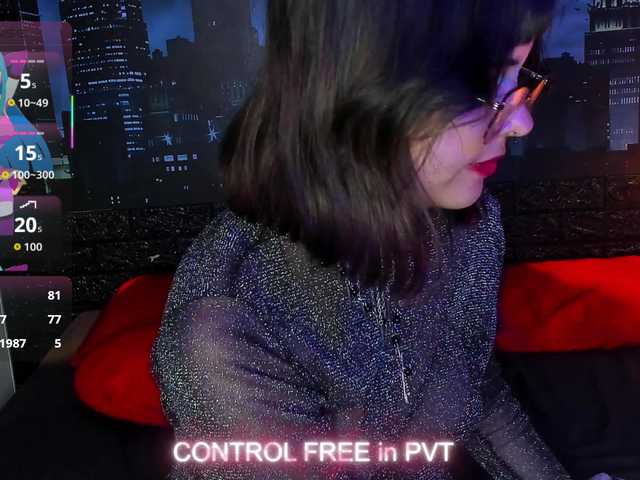 Ivy-Storm1's BongaCams show and profile