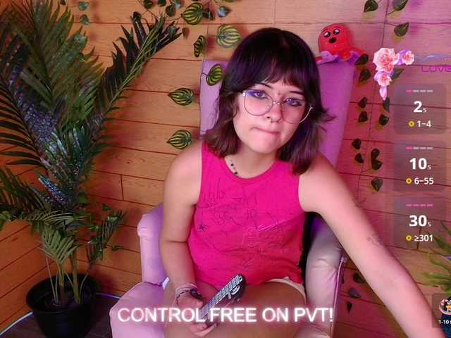 Ivy-Storm1's BongaCams show and profile