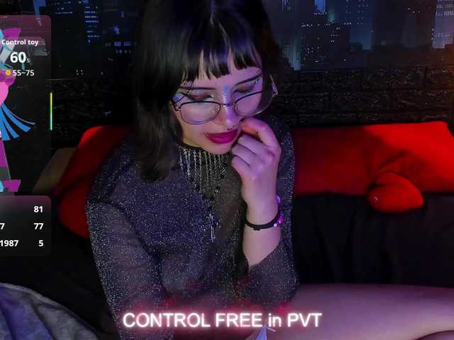 Ivy-Storm1 from BongaCams is Freechat