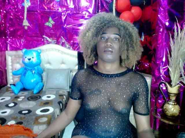 SelenaGill Live Webcam on BongaCams