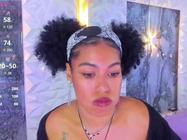 Baddie-Delayla webcam