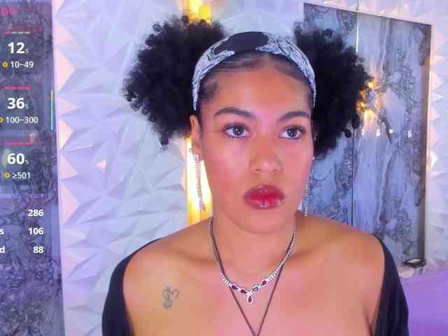 Baddie-Delayla webcam