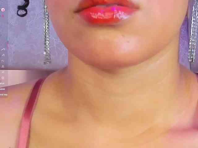 Baddie-Delayla webcam