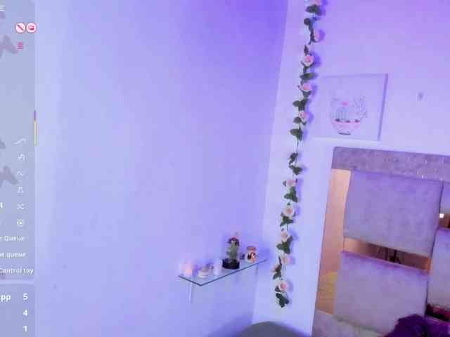 Baddie-Delayla webcam