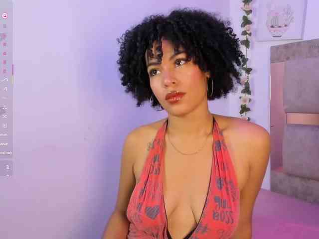 Baddie-Delayla webcam